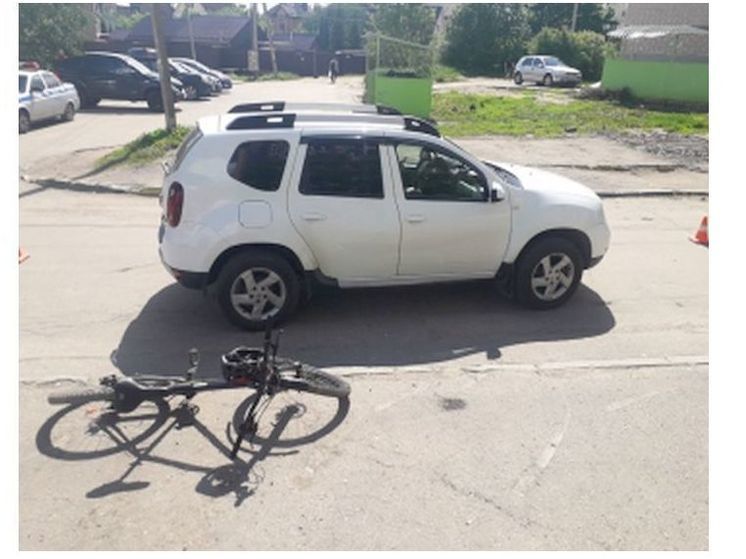 В Смоленске на Рыленкова сбили велосипедистку