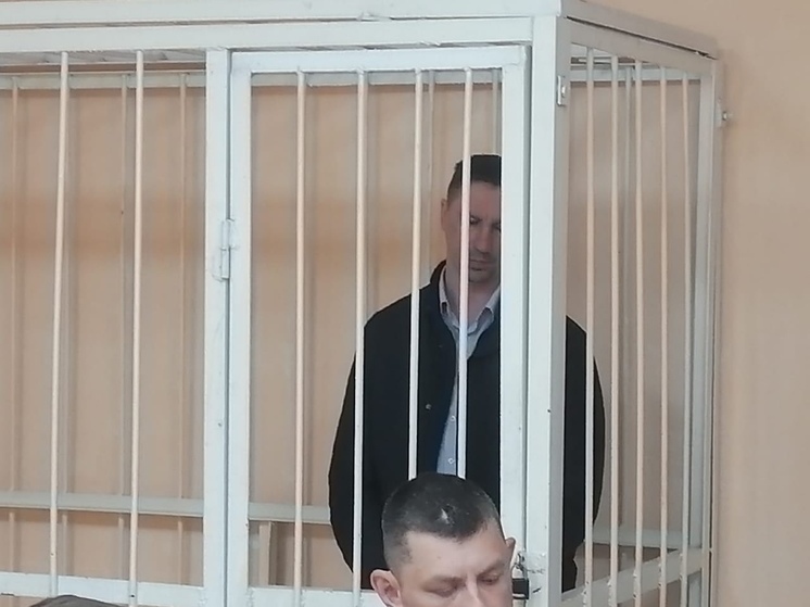 В Новосибирске сотруднику ГИБДД избрали меру пресечения по делу о взятке