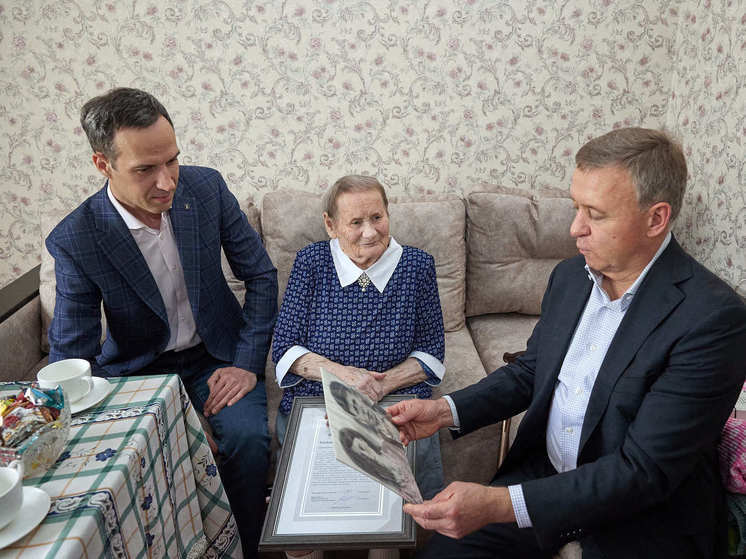 Южносахалинка Валентина Влазина отметила 100-летний юбилей