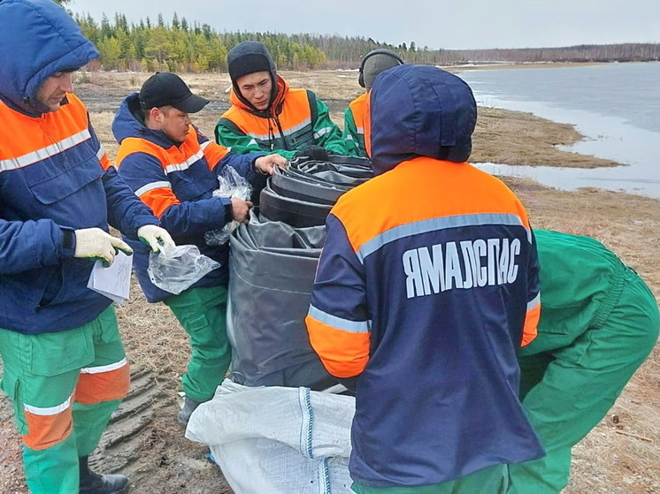 В Шурышкарском районе готовятся к паводку: в Овгорте дежурит «Ямалспас»