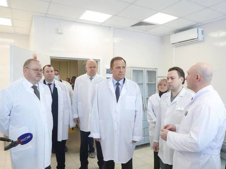 Олег Мельниченко поздравил полпреда президента РФ в ПФО с юбилеем