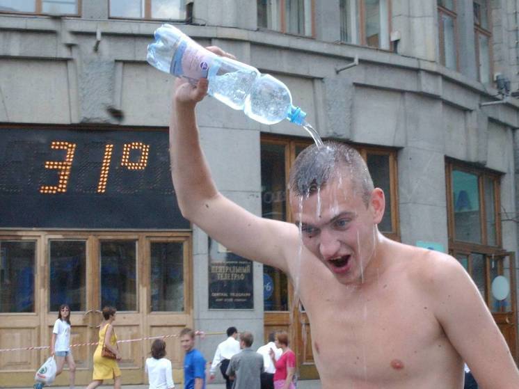 Вильфанд предупредил москвичей о надвигающейся аномальной жаре