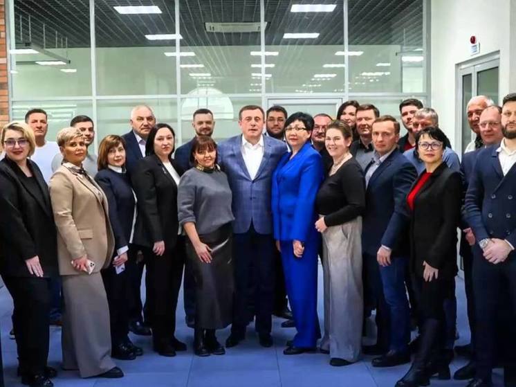 Губернатор Лимаренко поздравил сахалинских предпринимателей с профессиональным праздником