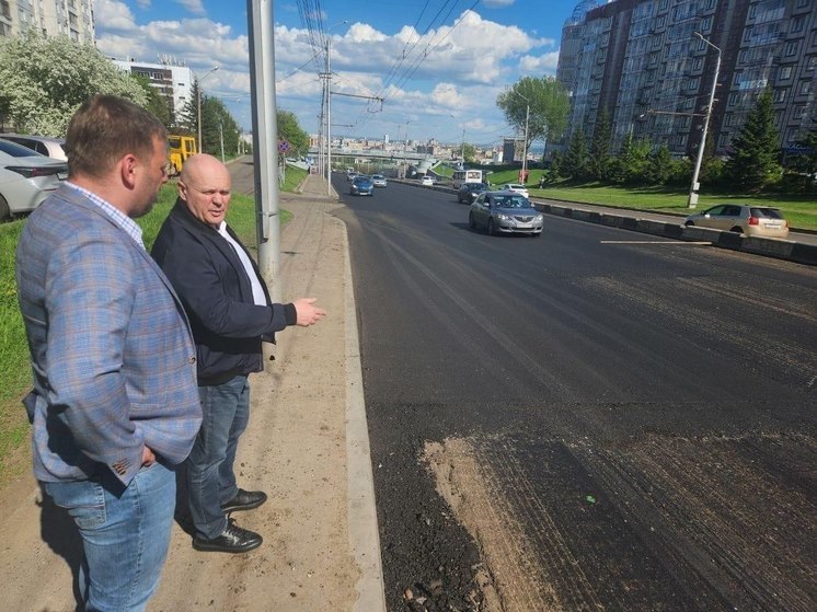 Мэр Красноярска проверил ремонт проблемных дорог города