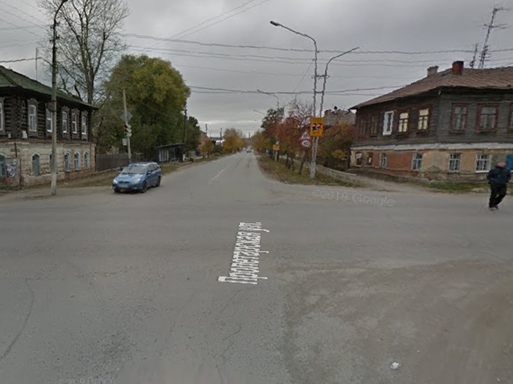 Крупный град обрушился на свердловский город