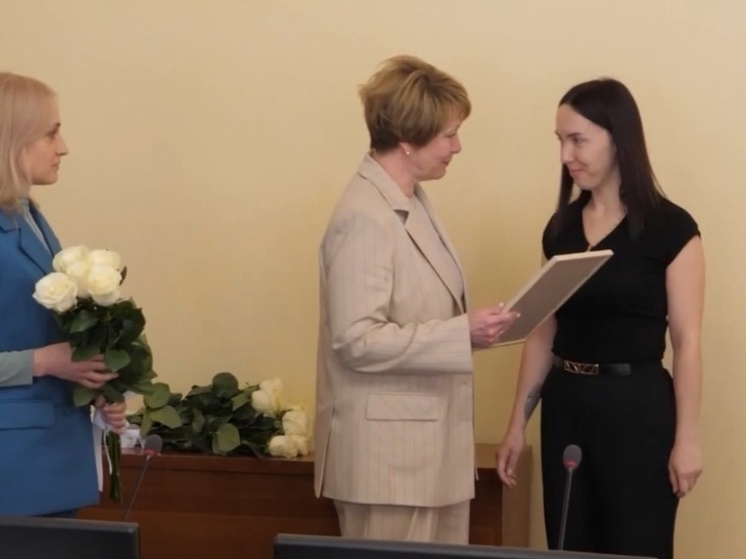 В Смоленске наградили лауреатов первого этапа муниципального профессионального конкурса «Воспитатель года – 2024»