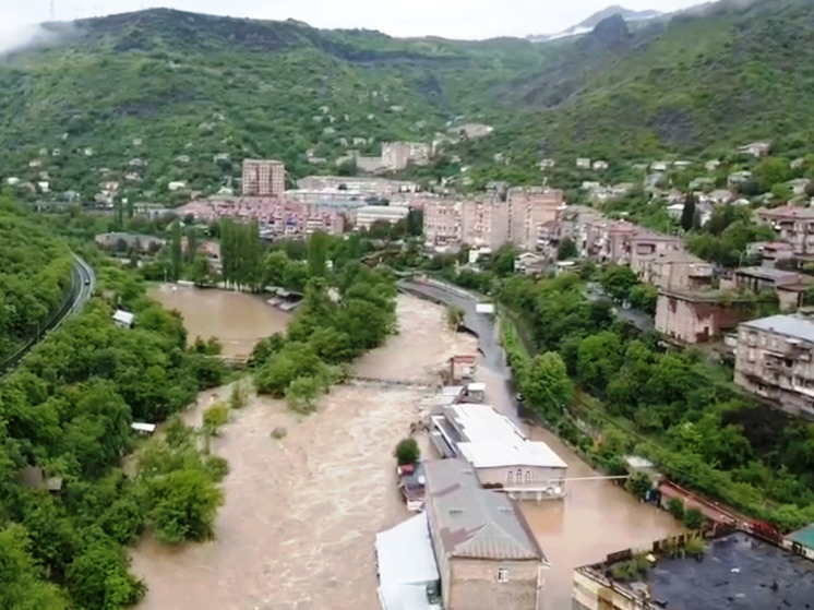Минобороны России готово помочь Армении в ликвидации последствий наводнений и селей