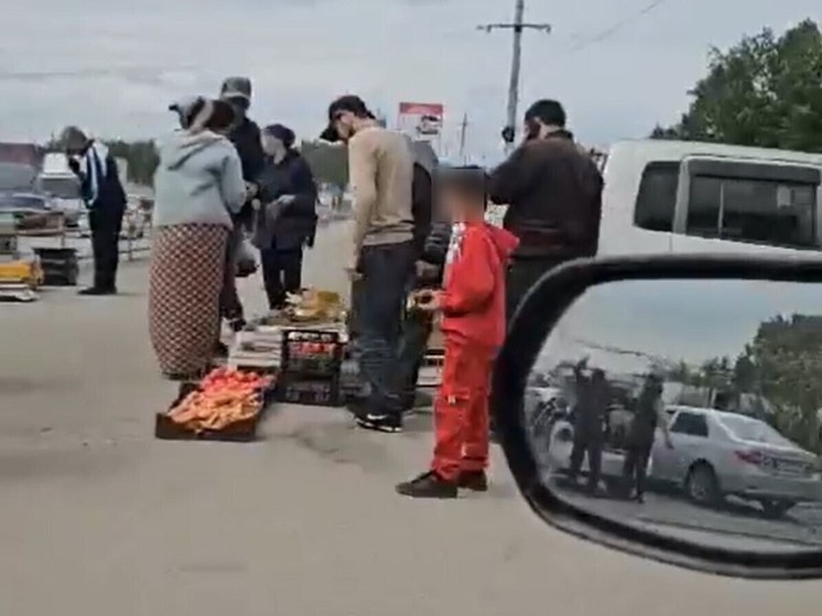 Нелегальную торговлю снова развернули на Хилокской в Новосибирске