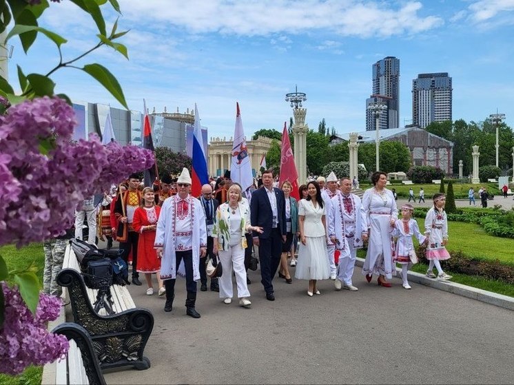 В Москве на ВДНХ отпраздновали Пеледыш пайрем