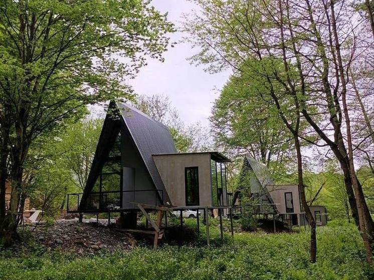 В Северной Осетии до конца года построят 30 модульных гостиничных домов