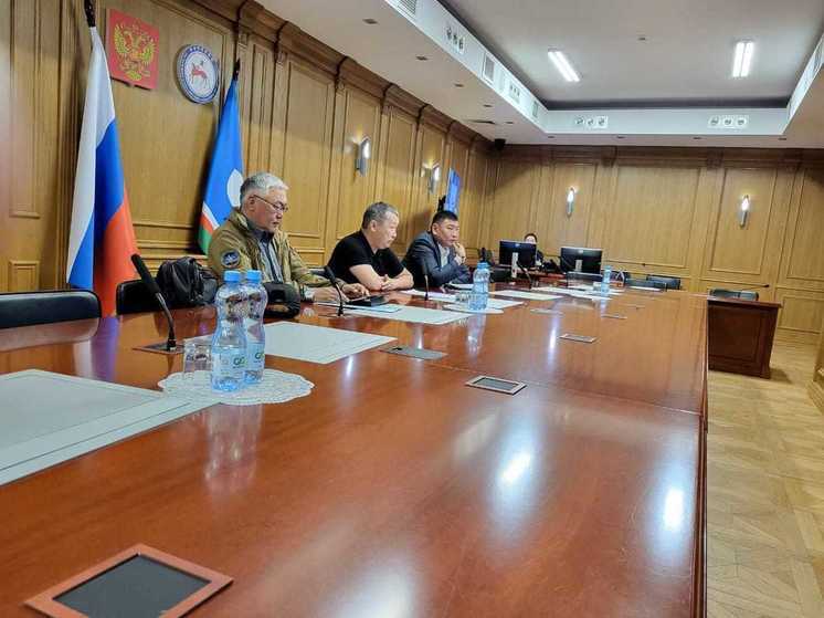 На северных реках Якутии проходит ледоход
