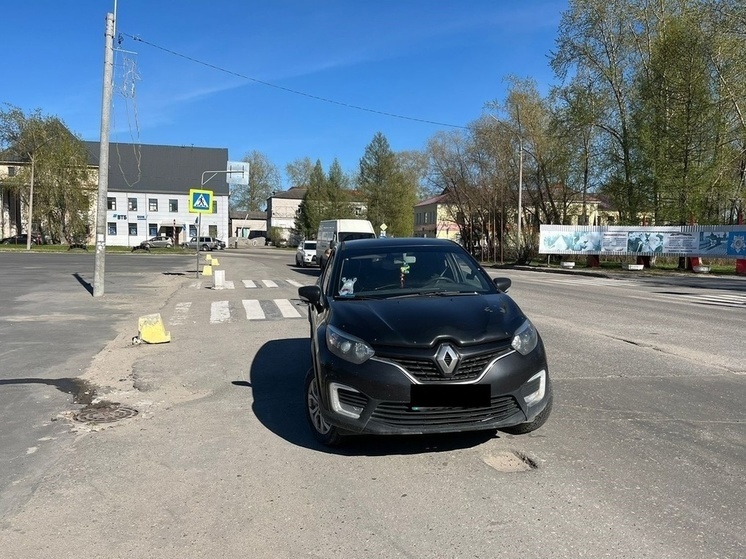 Ребенка увезли в больницу с места ДТП в Сегеже