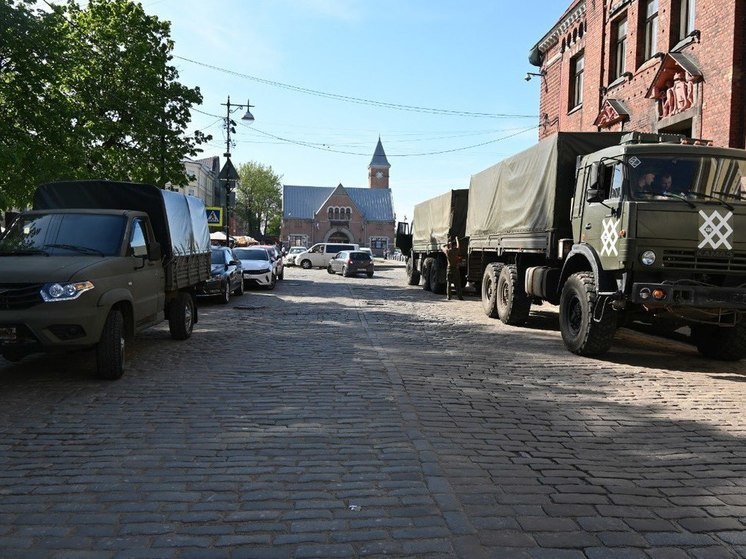 Выборгский район отправил в зону СВО два КАМАЗа с гуманитарной помощью и УАЗ «Карго»