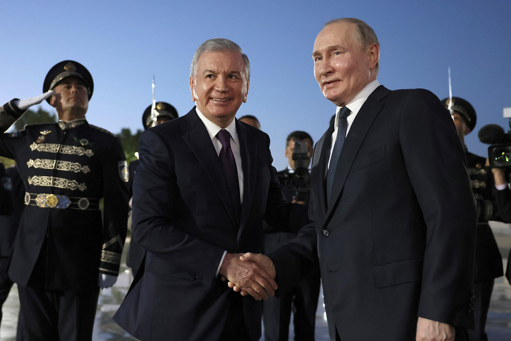 Путин встретился с главой Узбекистана Мирзиеевым в Ташкенте: кадры государственного визита