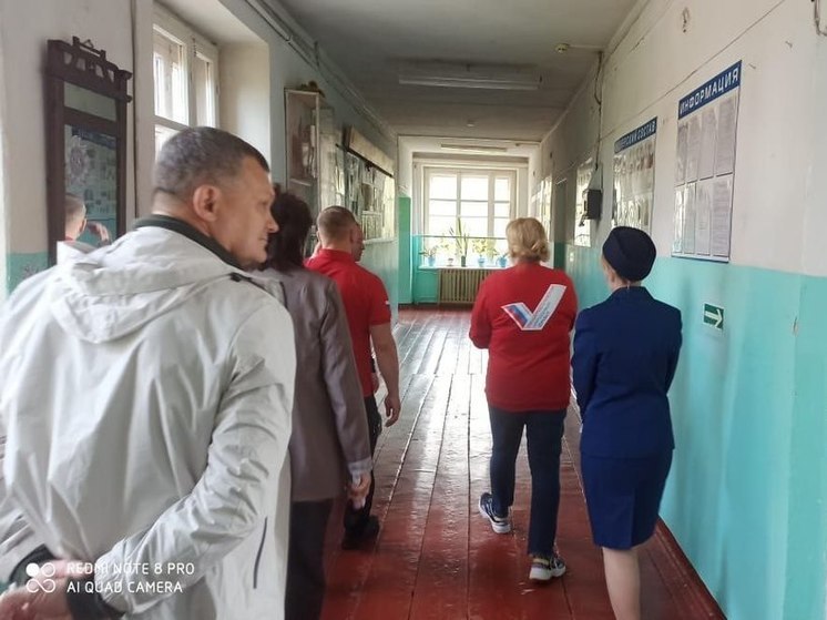 В Переславле прокуратура требует отремонтировать спортшколу