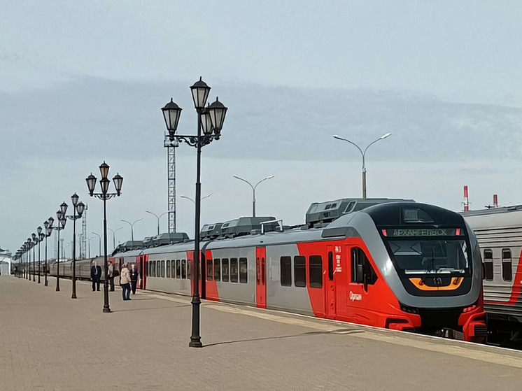 Поезду Архангельск – Карпогоры добавят дополнительный вагон