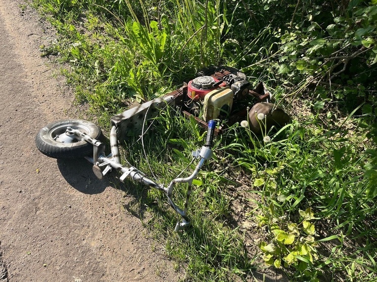 Орловчанин неудачно прокатился на самодельном самокате