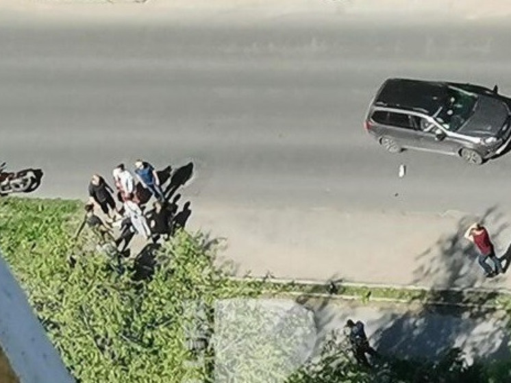 На улице Полевой в Рязани водитель «Нивы» сбил велосипедиста