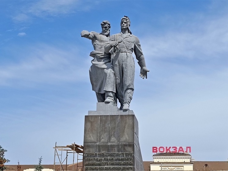 Глава Екатеринбурга утвердил проект перехода между станцией метро и ЖД вокзалом
