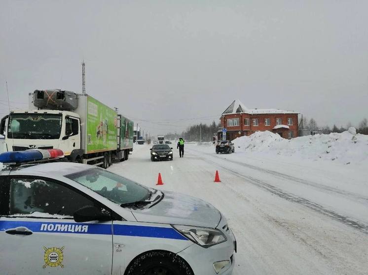 Выезд из Ноябрьска перекрыли из-за непогоды