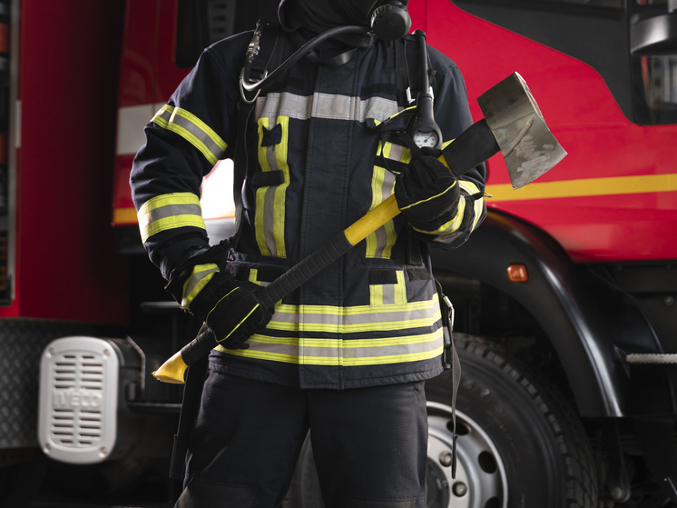 Мужчина спрятался от полиции в запертой квартире в Карелии