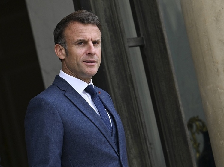 Президент Франции дал добро своим киевским клиентам