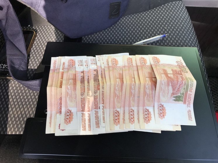 Депутат Заксобрания Карелии и его сын задержаны по подозрению в даче взятки