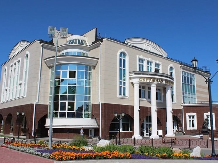 Государственную библиотеку Югры посещают больше 130 тысяч человек в год