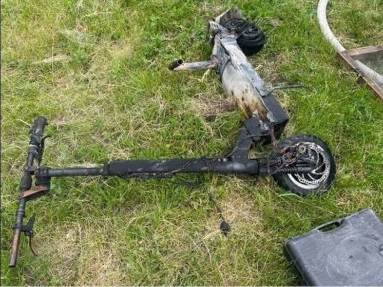 В Орловском округе из-за неисправного электросамоката вспыхнула хозпостройка