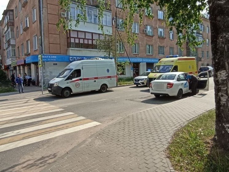 В Твери легковушка сбила велосипедиста