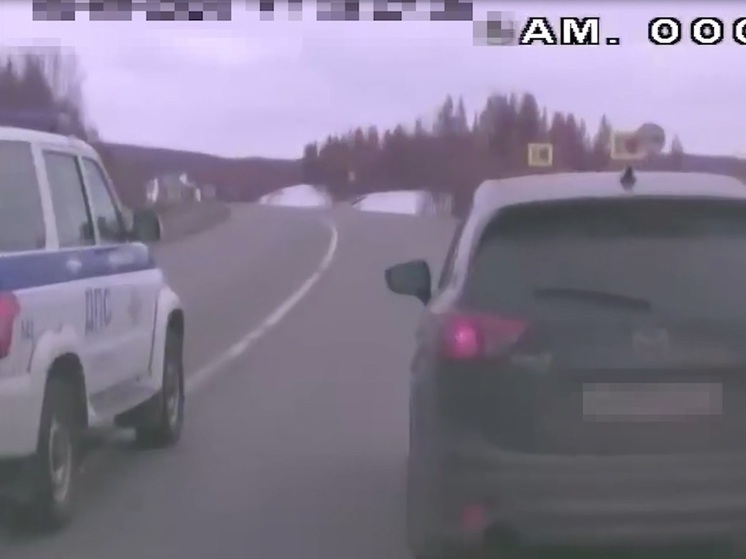 Пьяная автоледи устроила гонки с полицейскими в Кольском районе