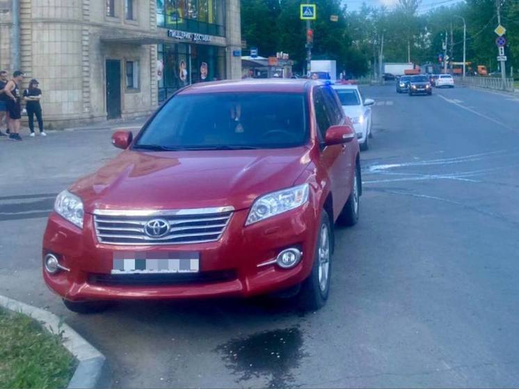 На Народном бульваре в Рязани водитель Toyota сбила 7-летнего ребёнка