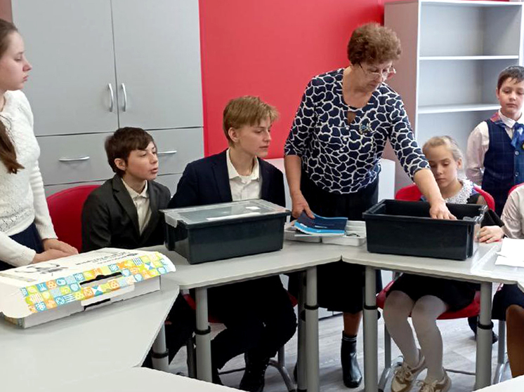В пяти школах Тверской области открыли Центры образования "Точка роста"