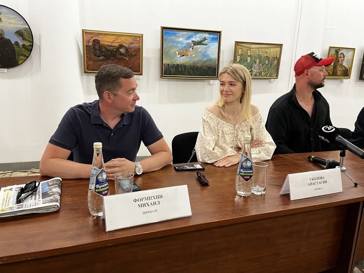 Актеры сериала "Комбинация" восхитились тем, что Саратов "остался в 80-х годах"