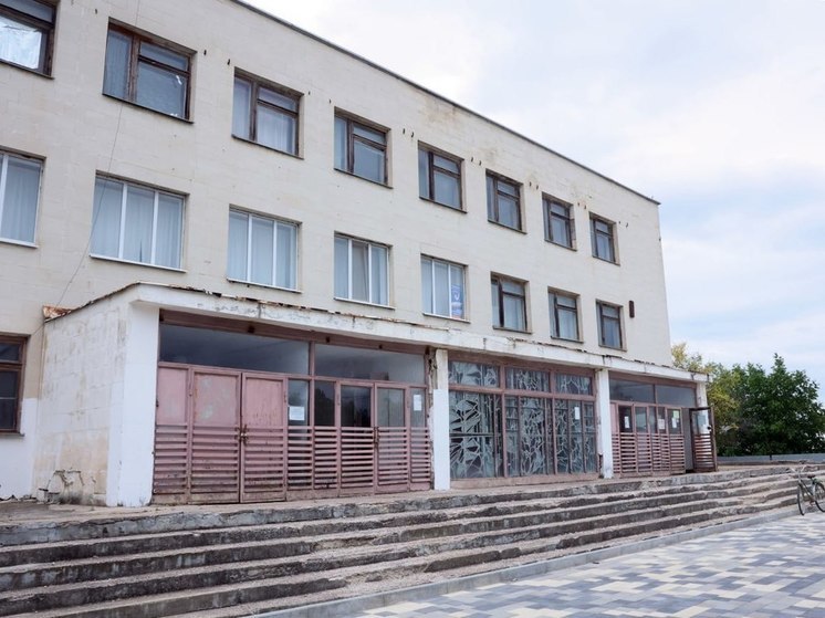 В пяти школах Симферопольского района нужен срочный ремонт кровель