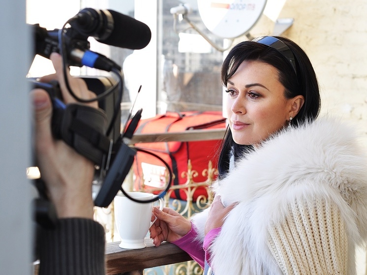 "Покойся с миром, прекрасная няня": томичи обсуждают сообщение о смерти актрисы Анастасии Заворотнюк