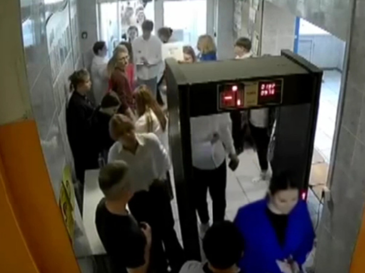 В Госдуме объяснили инцидент с раздеванием школьниц в Воронеже «двусмысленностью» в нормативно-правовой базе