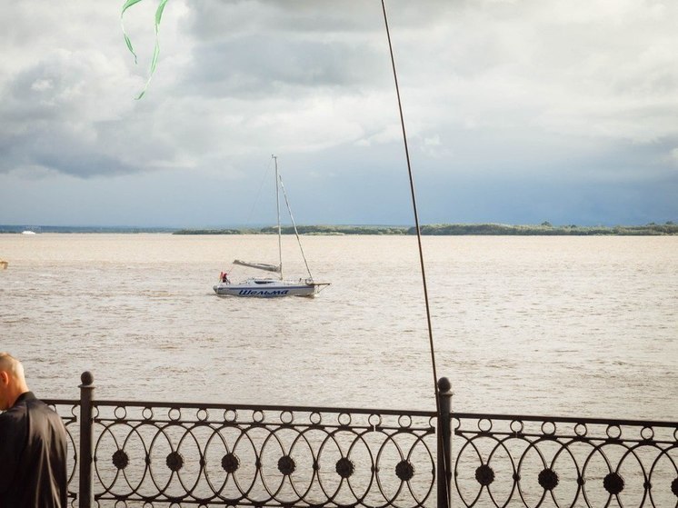 Хабаровчанам напомнили - купаться в Амуре опасно