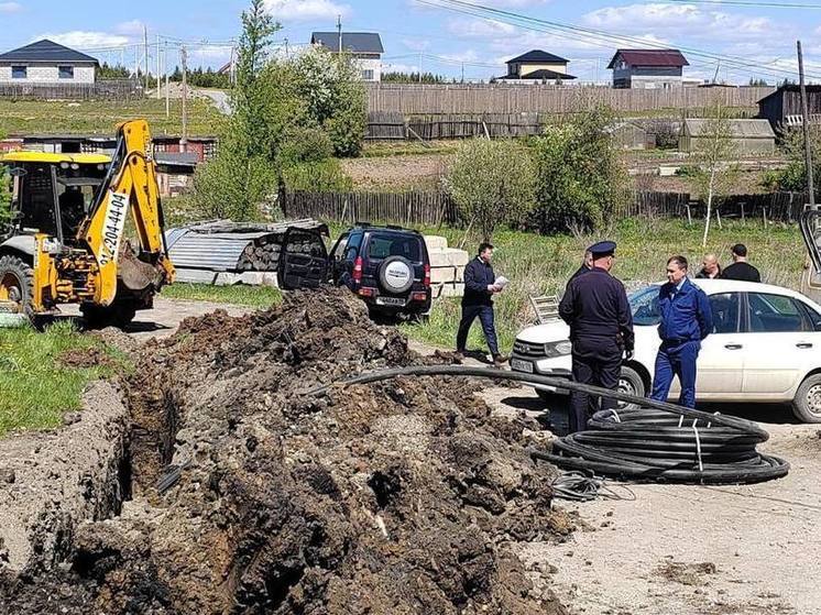 В Свердловской области студент погиб от падения камня в траншее во время практики