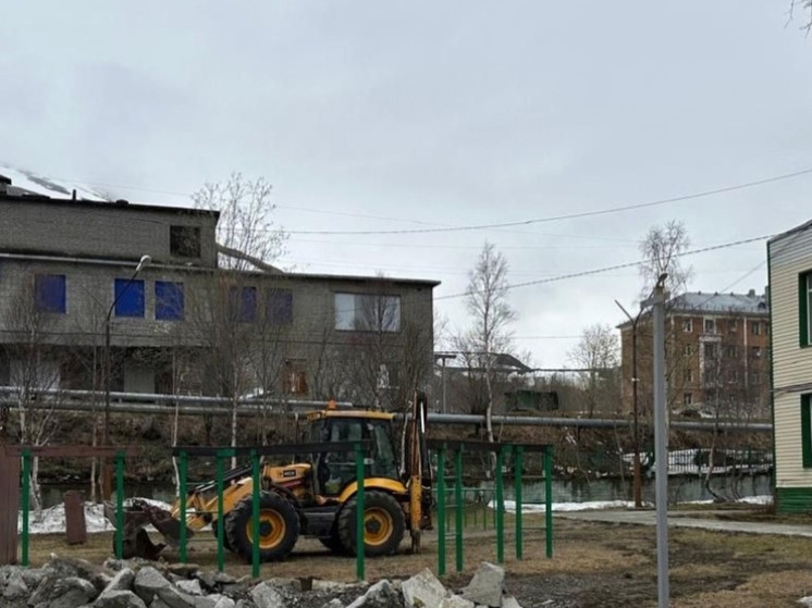 В микрорайоне Кукисвумчорр приведут в порядок спортивную площадку