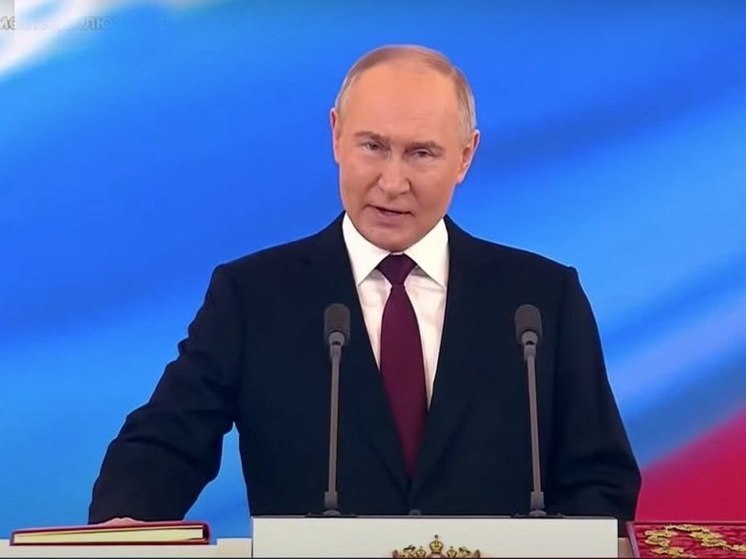 Владимир Путин проводит телевстречу с российскими многодетными семьями