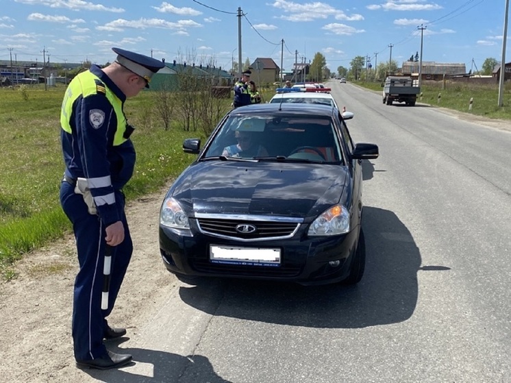 Девятилетний велосипедист попал под машину в селе Покровском