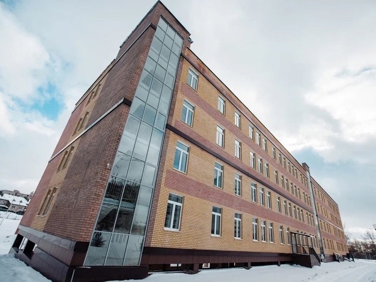 Василий Анохин: мы продолжим строительство новых школ и детских садов