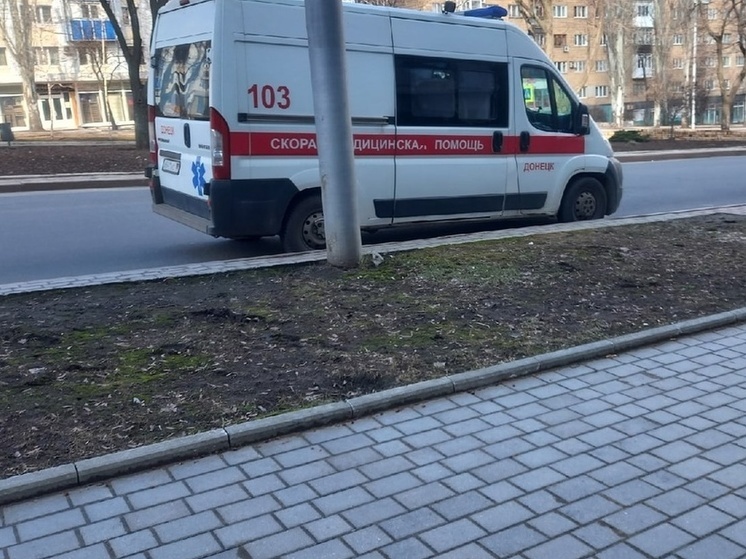 Трое мирных граждан стали жертвами обстрелов ВСУ в Донецке