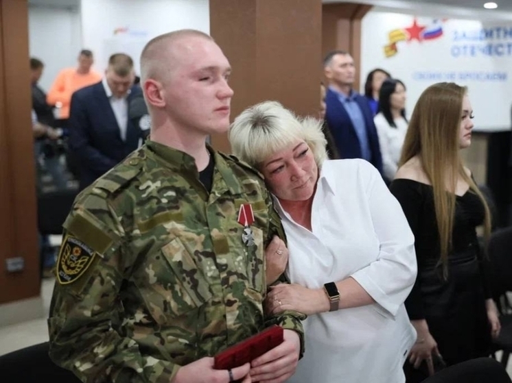 Раненный солдат из Забайкалья получил орден за прикрытие эвакуации на СВО