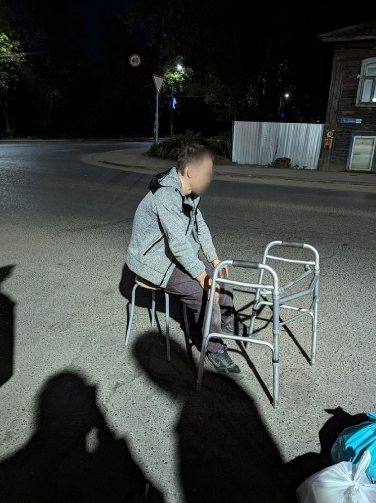 В Тверской области у беспомощного инвалида отняли продукты