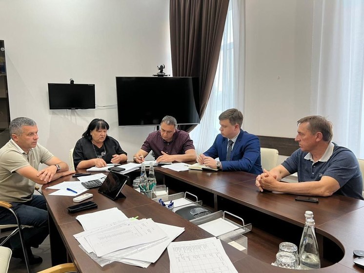Гоцанюк поручил тщательнее следить за коммунальщиками в Феодосии