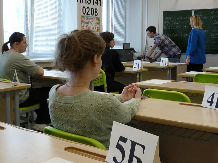 Одиннадцатиклассники Поморья сдали второй обязательный ЕГЭ