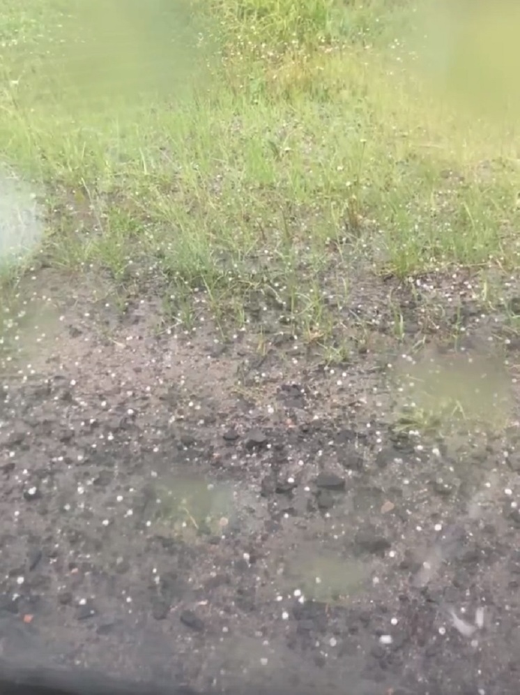 Куски льда: водители предупреждают о трудностях на Коле под Петрозаводском