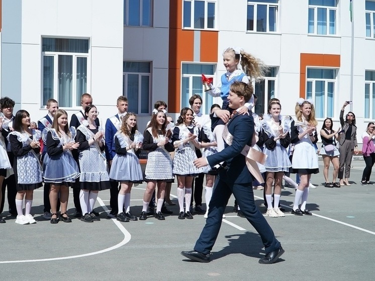 Мать школьницы из новосибирской гимназии пожаловалась Мизулиной на ЕГЭ по русскому языку